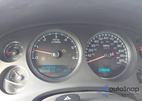 2010 Chevrolet Suburban 1500 Lt1 из США, поврежденный, VIN 1GNUKJE37AR143553